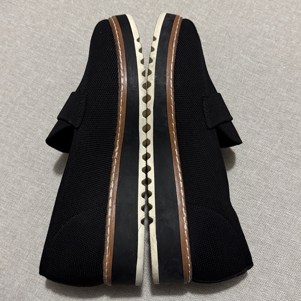 Like New-Me Too brand “Barrett” Mesh Loafers-Sz 8-Black-Elevated Cushioned Heel - Picture 9 of 16